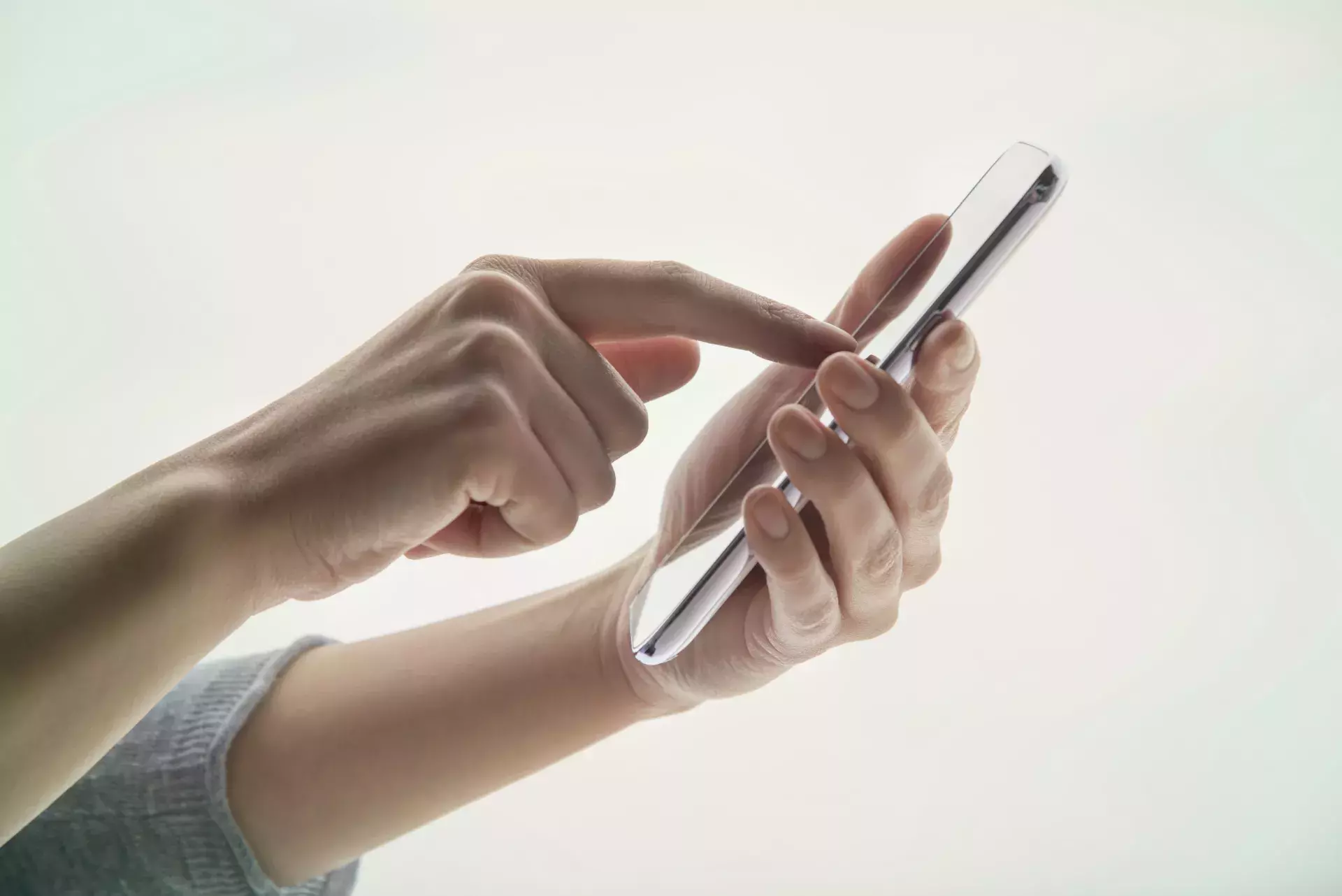 Person using cel phone